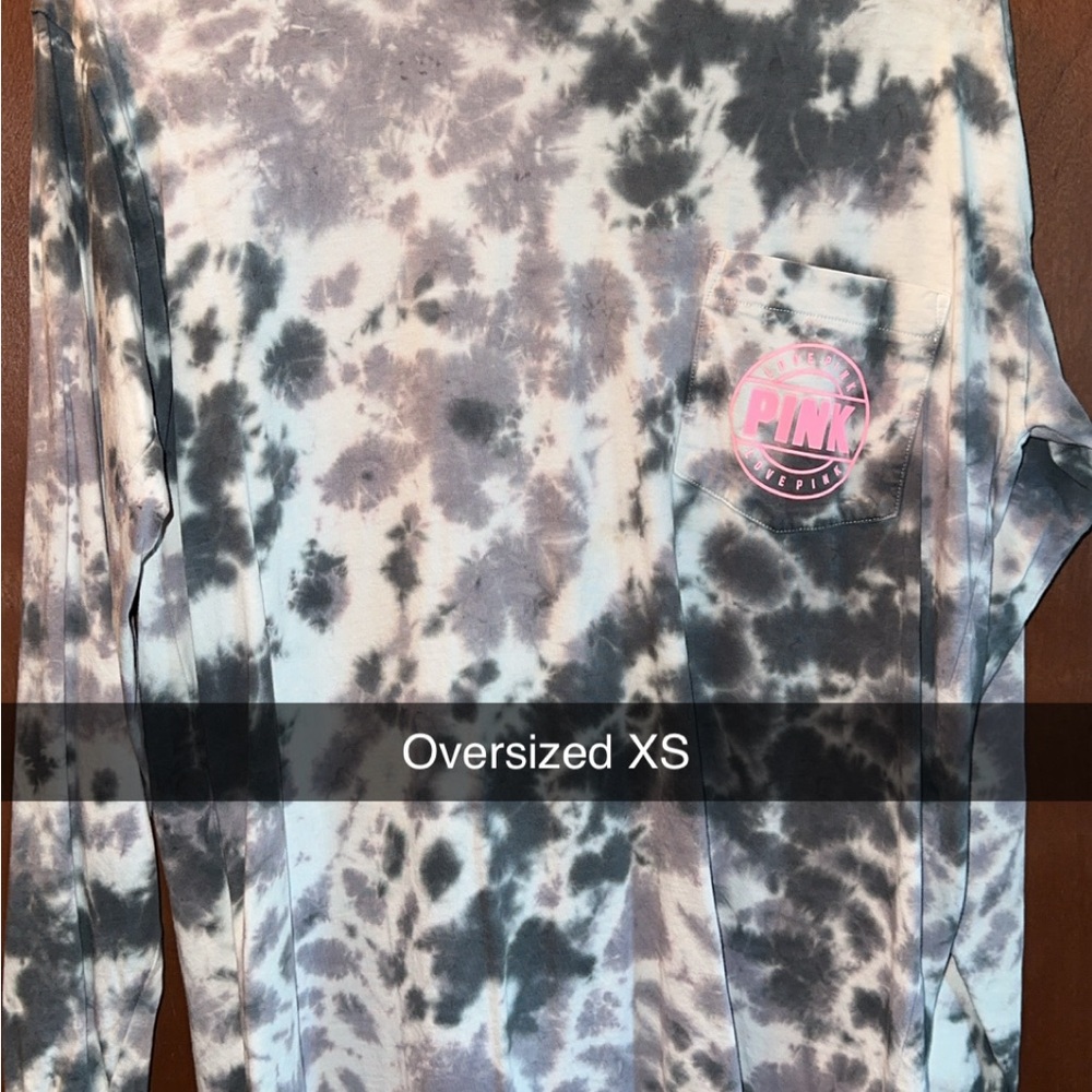 PINK Victoria's Secret Black and White Long Sleeve Tee